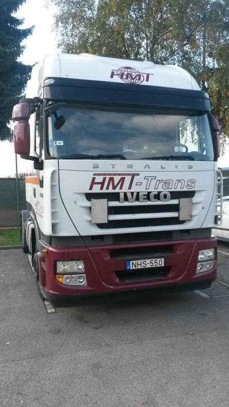 HMT-Iveco Sattelzugmaschine von vorne